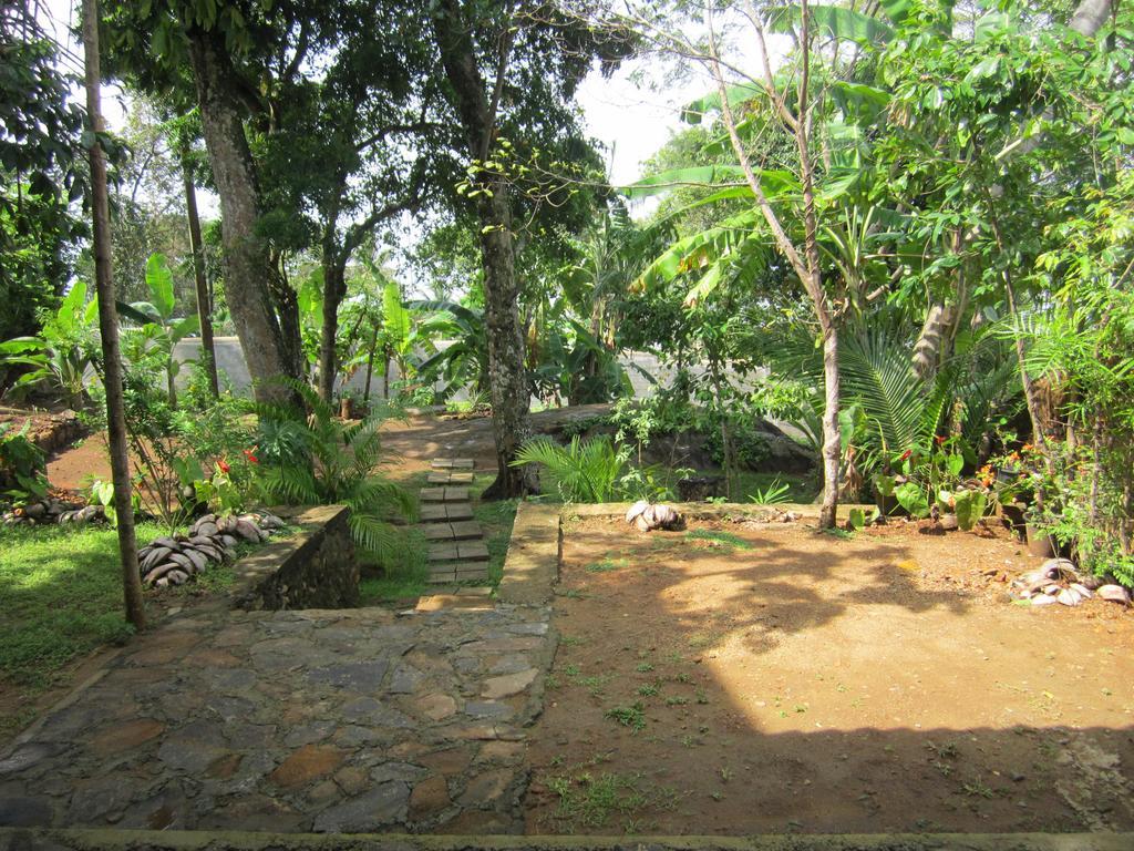 Arazo Villa Unawatuna Exterior foto