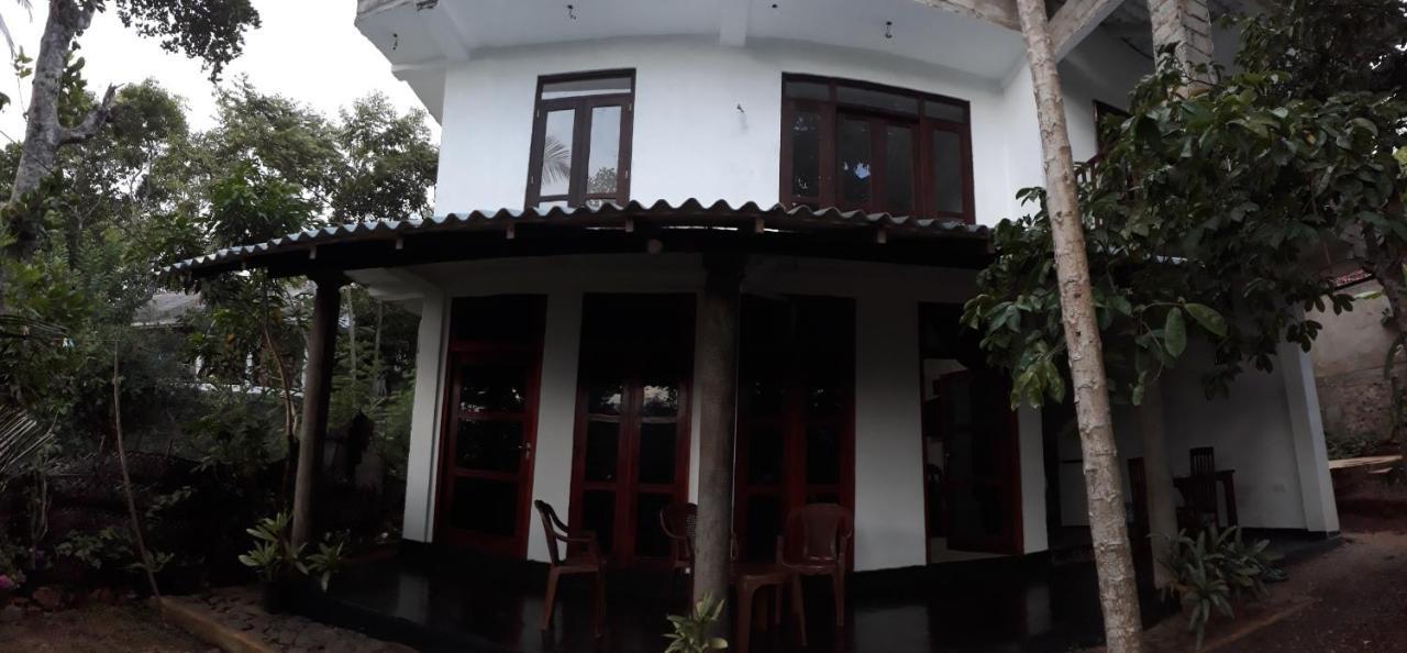 Arazo Villa Unawatuna Exterior foto